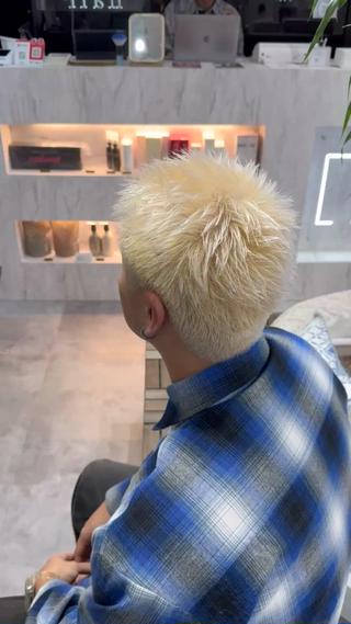 カラー メンズ 🪞艶美髪🪞 髪質改善🎖️城彰人のヘアスタイル