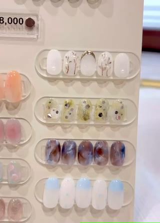 ネイル salon bT所属・ririnail✴︎ シンプル/ニュアンスのネイルデザイン