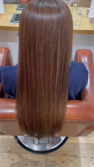 ロング 河野 佳音のヘアスタイル