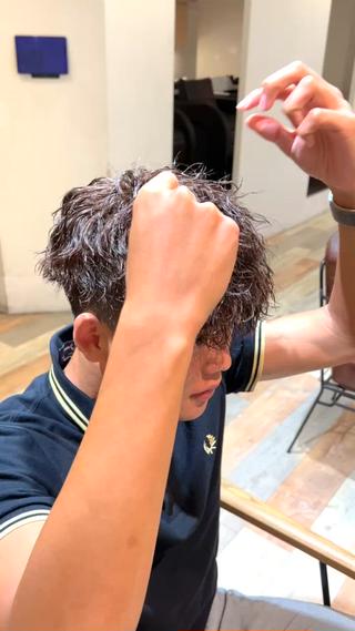 パーマ メンズ メンズパーマ眉毛 特化アユム🔥のヘアスタイル