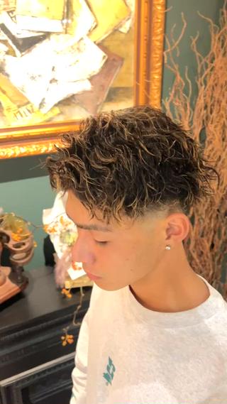 パーマ メンズ メンズパーマ眉毛 特化アユム🔥のヘアスタイル