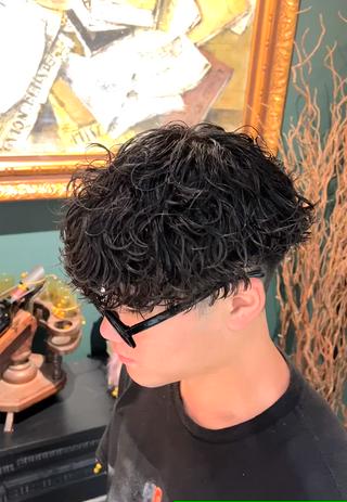 パーマ メンズ メンズパーマ眉毛 特化アユム🔥のヘアスタイル