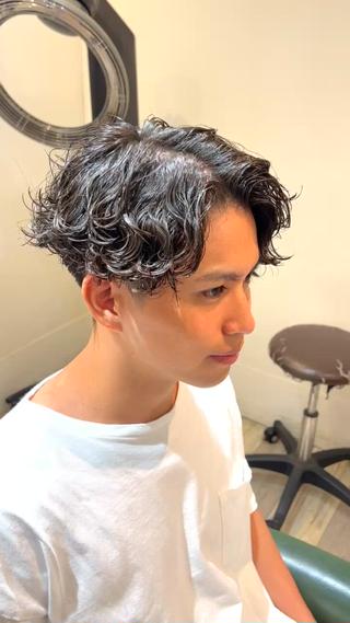 パーマ メンズ メンズパーマ眉毛 特化アユム🔥のヘアスタイル