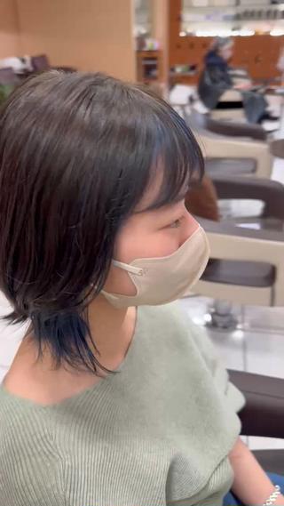 インナーカラーでブルーにさせていただきました！！ 