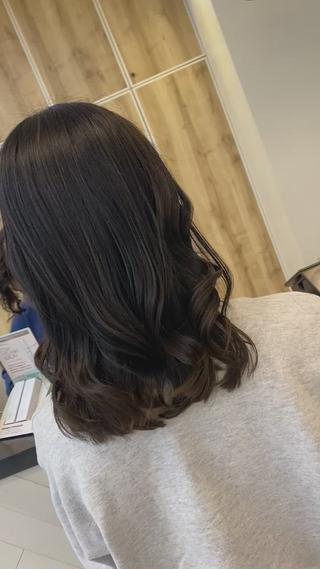 ミディアム コテ巻き風パーマ✨ かつみのヘアスタイル