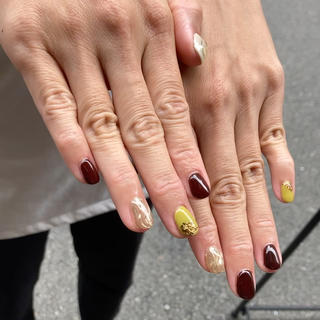 brown × pistàcchio  