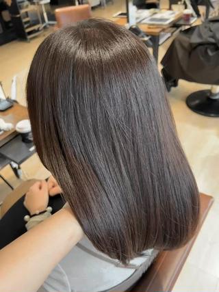 【新髪質改善カラー 】

髪の内部と外部を同時にケア！カラーするたび綺麗に！
アルカリ50%削減の新技術！
カラーしながらダメージを予防！
日常の髪の変化をつやと弾力のある髪の毛に導きます 