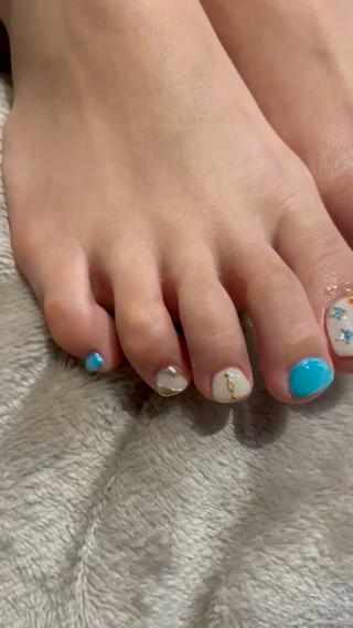 ジャスミン風フットネイル𓈒 𓂂𓏸 