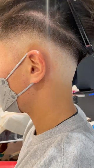 ショート メンズ メンズヘア特化 崎田 成人のヘアスタイル