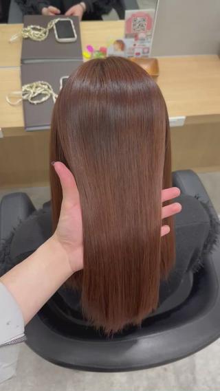 髪質改善トリートメント！
モデルさんはブリーチ毛でもこんなに綺麗に♪ 