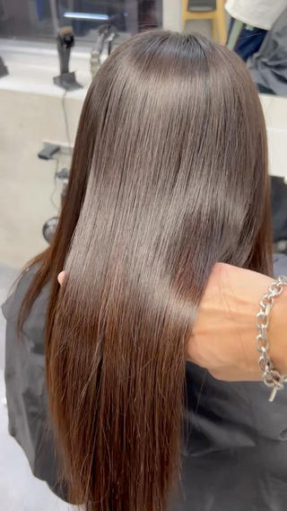 綺麗な縮毛矯正お任せ下さい 