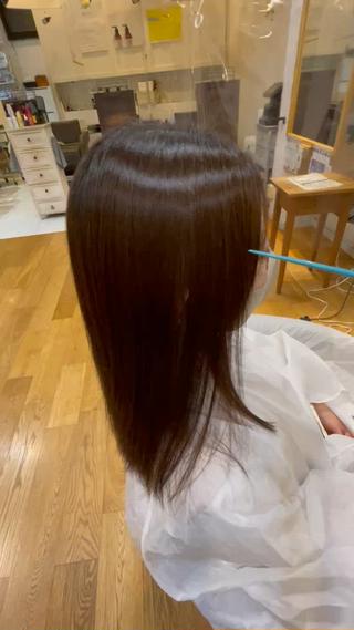mashu モイスチャーストレート
アルカリのお薬は使っておらず、ダメージレスでさせていただいています！ 