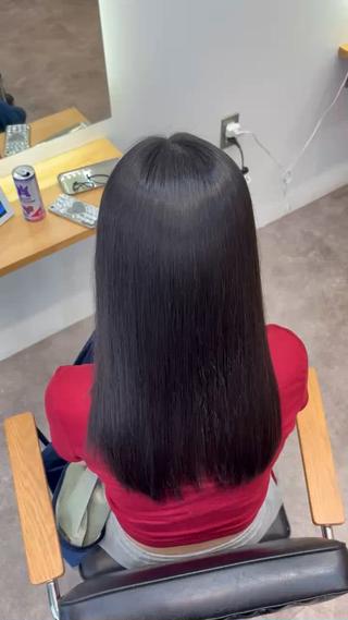 ️柔らかい質感の美髪矯正️
最低限のダメージで最高の美髪 へ 