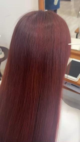 カラー Attrait by Clipper所属・オオニシ ミカのヘアスタイル