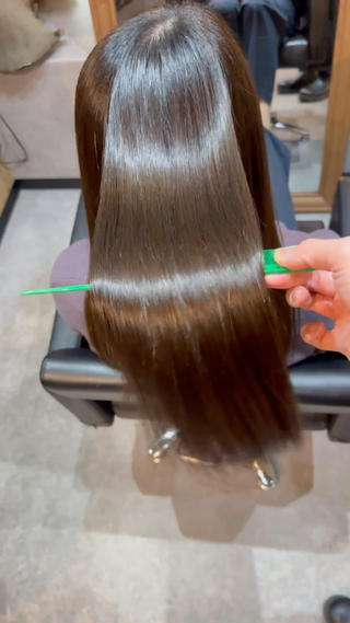 セミロング Nidomi所属・1月限定 縮毛矯正 診断/髪質改善　嶋村のヘアスタイル