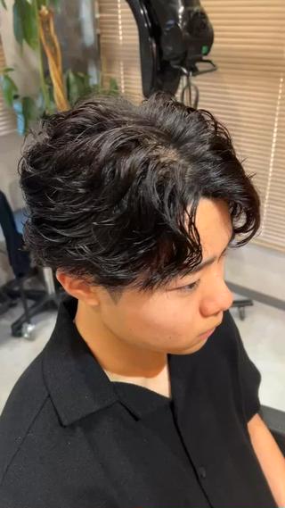 パーマ メンズ LATTE 前橋所属・蜂須賀 輝のヘアスタイル