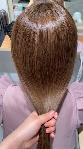 トゥルントゥルンの艶カラー 