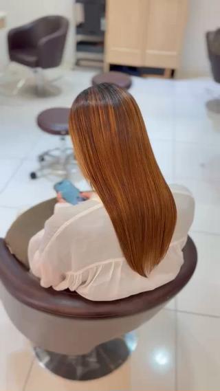 髪質改善ストレート 