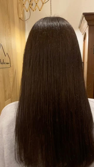 就活に向けて、暗くしたいけど透明感は欲しいという方、とても多いですご希望に沿った提案ができるよう、しっかりとカウンセリングをさせて頂いています！

綺麗な髪色を保つために、カラーの持ちをupさせる効果のあるトリートメントが付いたメニューとなっております
カラーの頻度が高くて傷んでしまっている方も、忙しくてなかなか染めに行けなくて色持ちして欲しい方もおすすめです◯ 