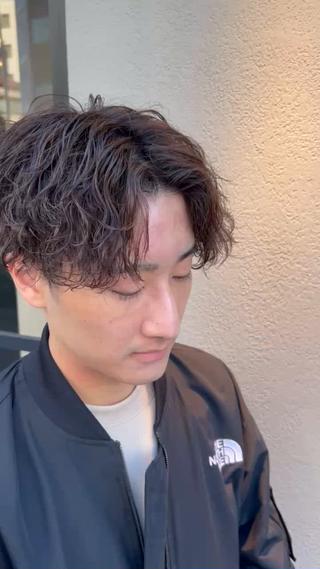 ミディアム パーマ メンズ 🔥メンズ専門🔥 塩拓巳のヘアスタイル