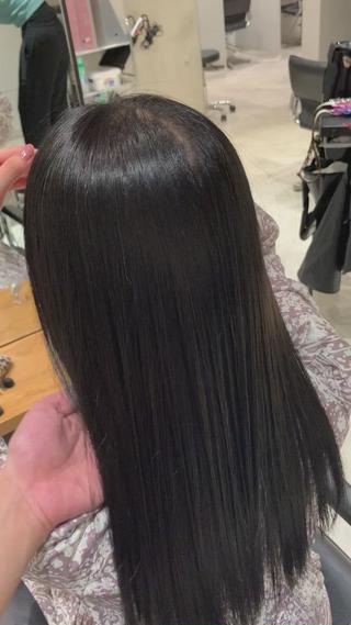 ミディアム カラー サロウィン(SALOWIN)原宿iori店所属・れい🫧 ハイトーン特化のヘアスタイル