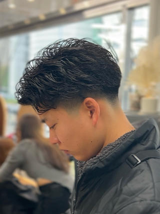 フェードパーマ