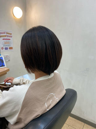 #縮毛矯正 
髪に優しい薬剤を使ってツヤツヤに♡ 