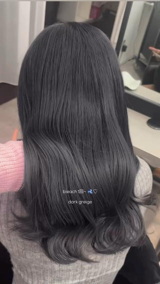 ロング カラー ふうか 心斎橋美容室のヘアスタイル