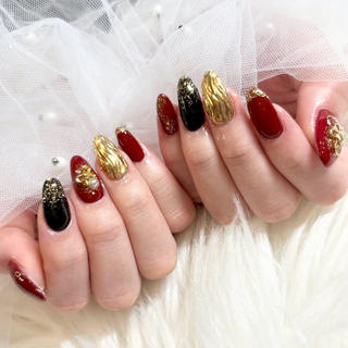 ネイル le'a-レア-【ア イ×ネイル×眉】のネイルデザイン