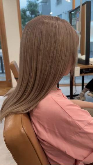 シルキーベージュストレート 