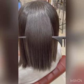 髪質改善ストレート
初めての縮毛矯正も
酸性の薬剤でじっくり反応させることで
シルクのような質感に改善されます！
髪の状況を見極めて薬剤を分けて施術する事で
仕上げアイロン無しでこの仕上がり
酸性薬剤で優しく丁寧施術する事で
柔らかいシルクのような質感を再現できます。

気軽にご予約下さい！


すべての大人に、ヘアデザインの自由と解放を。
30代よりも40代、40代よりも50代、いつまでも自分らしい
キレイを追い求めたいと願うすべての大人へ。
僕が叶えるのは、
生命力と自信に溢れる大人髪、ヘアデザイン。
忍び寄る髪の衰えや髪悩みから解放し、
いつまでもヘアデザインを楽しむ自由を手にできる。
さあ、可能性は無限大。
いつまでもヘアデザインを楽しもう。

＊髪の状態により1回の施術で完成出来ない場合もありますので施術前カウンセリングしっかりさせていただきます。

#髪質改善　#髪質改善ストレート　#酸性縮毛矯正　#縮毛矯正　#縮毛矯正が上手い　#髪質改善縮毛矯正　#美髪　#美魔女　#アンチエイジング　
#グレイヘア　#アラフォーコーデ　#アラフィーコーデ
#グレイカラー　#ママコーデ　#子育てママ　#ママ美容師
#４０代ヘアスタイル　#５０代ヘアスタイル
#水戸美容師　#ひたちなか美容師　
#水戸美容室　#ひたちなか美容室
#hair #hairstyle 