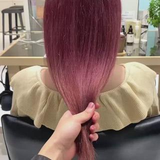 ロング カラー 艶感/ナチュラル 🩵amiのヘアスタイル