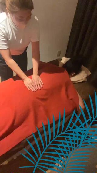 【バリニーズリンパマッサージ】

指圧からしっかり行います 