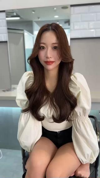 天神韓国ヘア/髪質改善/前髪カット/ブリーチなし/韓国風松岡宏海スタイル/韓国風/髪質改善/エクステ/顔まわり/前髪羽エクステ/韓国ヘア/前髪顔まわり/髪質改善/縮毛/天神 