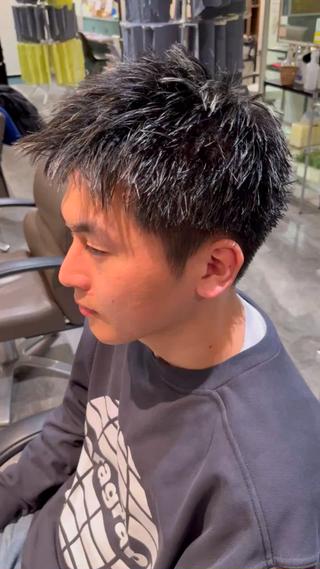 メッシュキャップを使ったハイライトカラー
簡単にできるのでオススメです