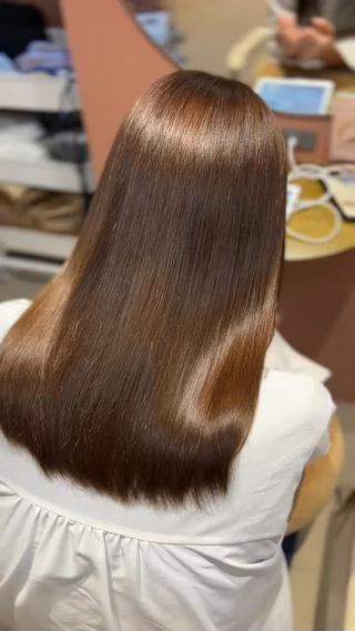 ロング カラー Inity／ Nina✩.*˚のヘアスタイル