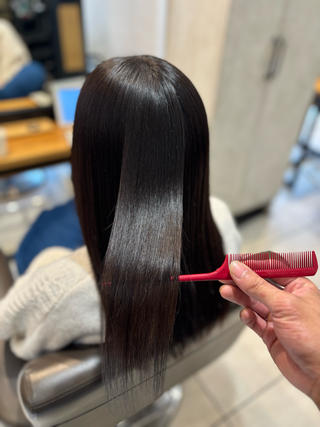 セミロング haru新宿所属・新宿/美髪/髪質改善 🫧リョウ🫧のヘアスタイル