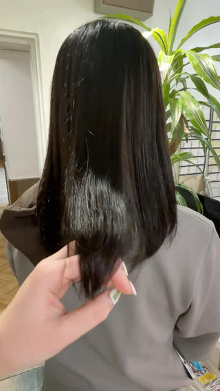 ロング beauty  salon laera所属・垢抜けヘアメイク職人 💄甲斐恵和のヘアスタイル