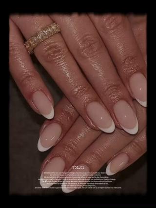 ネイル 高木 維麗絲のネイルデザイン