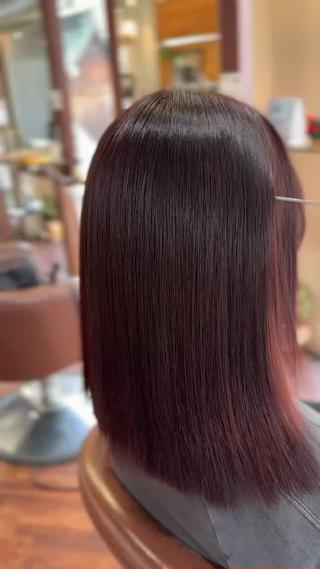 縮毛矯正は根元の伸びた部分で
毛先はトリートメントでしっかりケア︎︎


水素ケアを使った縮毛矯正なので
仕上がりも その後も柔らかさが持続


髪の毛はもちろん 頭皮の
カラーや縮毛矯正のお薬による
酸化も防いでくれます◎ 