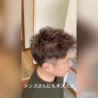 メンズ×白髪染め×ハイライト
メンズも、ハイライトで白髪ぼかしができます!
白髪染めに見えない白髪染め!!
ご相談ください