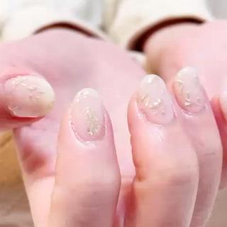 ネイル manis .のネイルデザイン
