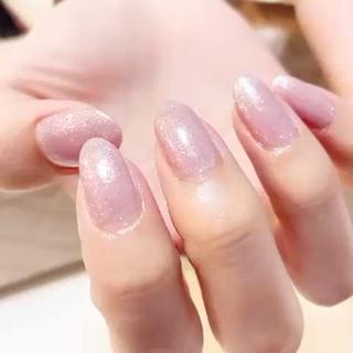 ネイル manis .のネイルデザイン