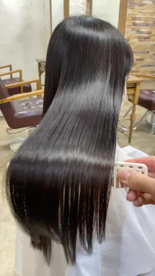 髪質改善ウルトワトリートメントを初めて施術したお客様です