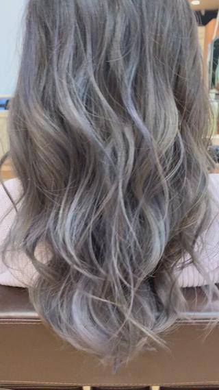 シルバーグレー 