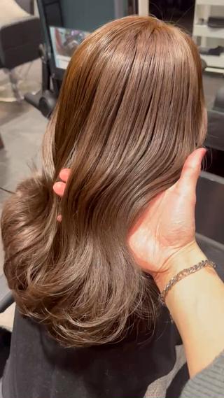 カラー 🏅縮毛矯正🏅/ ブリーチ/かけるのヘアスタイル