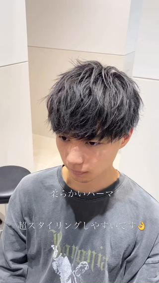 ショート 新宿/センターパート /パーマ/モリオのヘアスタイル