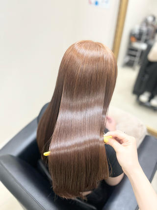 髪質改善トリートメント+ロイヤル酸熱トリートメントの組み合わせでしっとり柔らかい髪へ

#髪質改善#トートメント#北千住#北千住サロン#fee#髪質改善専門店#ダメージケア#ヘアケア#美髪 