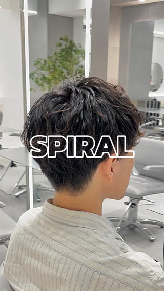 メンズ 韓国メンズスタイル 🇰🇷パーマのヘアスタイル