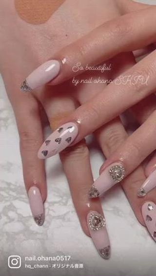 可愛すぎる

ジェリップスカルプ大人気
︎爪の長さが変えたい時
︎爪が折れた時
︎深爪の方
︎アクリルスカルプの匂いが苦手な方

——————————————
nail ohana横浜関内店
台湾人ネイリストSHIU
『持ち込みデザイン再現得意です(^^)v』
———————————————
ご予約はプロフィールのURLから

営業時間：9時〜24時(最終受付24時)／不定休
横浜・JR関内駅南口徒歩5分
〒231-0011
神奈川県横浜市中区太田町2-30 みどりビル 402

公式のLINE追加クーポン配信中
︎ショップカード特典
︎直接予約、ネイルデザイン相談等のお問い合わせ
︎毎週最新空き状況配信
︎キャンセル待ち配信

#nailohana #横浜ネイルサロン #関内ネイルサロン  #nailohana横浜関内店  #関内 #横浜 #持込みデザインネイル #定額ネイル #nail #gelnail #台湾人ネイリスト #中文服務 #おしゃれネイル #可愛いネイル #ジェルネイル #美甲 #光療美甲 #おしゃれ #おしゃれすき #可愛い #おしゃれさんと繋がりたい #ネイル  #中華街ネイルサロン 
#女子ネイル #ハートネイル #キラキラネイル #ピンクネイル #スカルプネイル #スカルプ　#miumiuネイル 